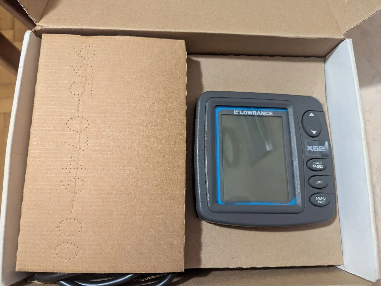 Ехолот Lowrance X-52 (новий, повний комплект)