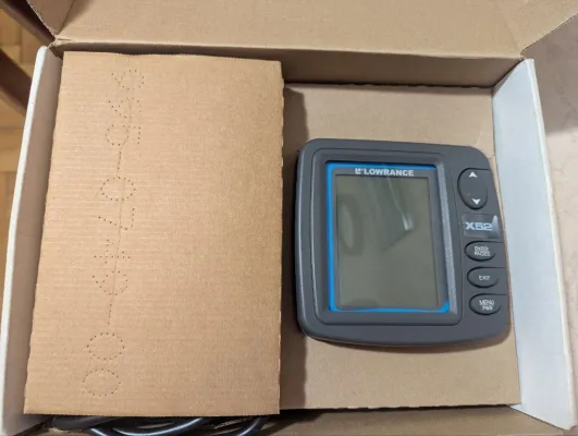 Ехолот Lowrance X-52 (новий, повний комплект)