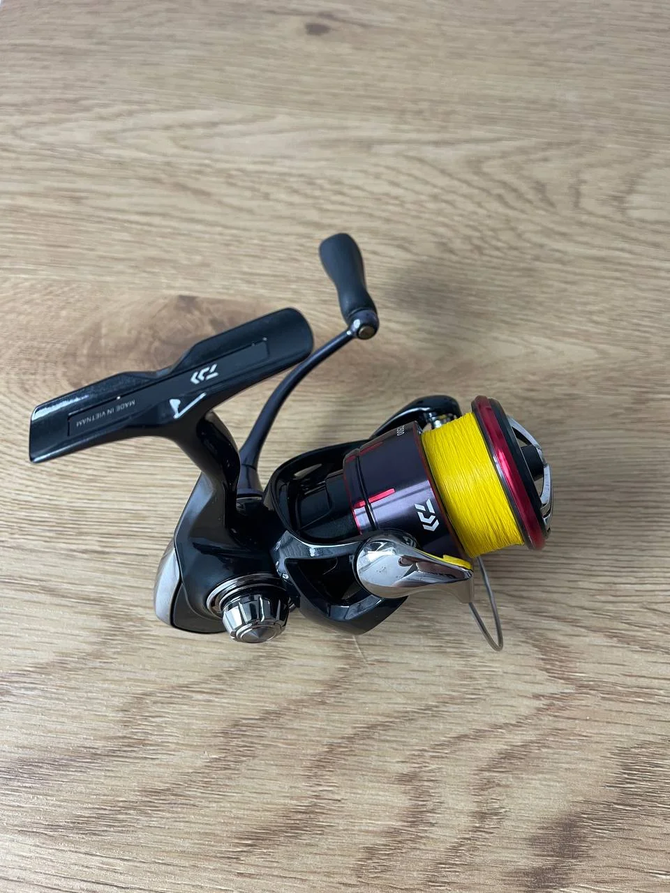 Котушка Daiwa 23 Fuego LT 2500 (б/в)