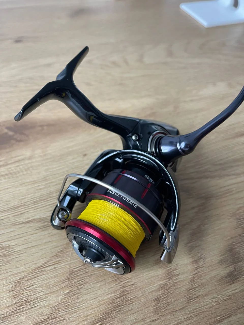 Котушка Daiwa 23 Fuego LT 2500 (б/в)