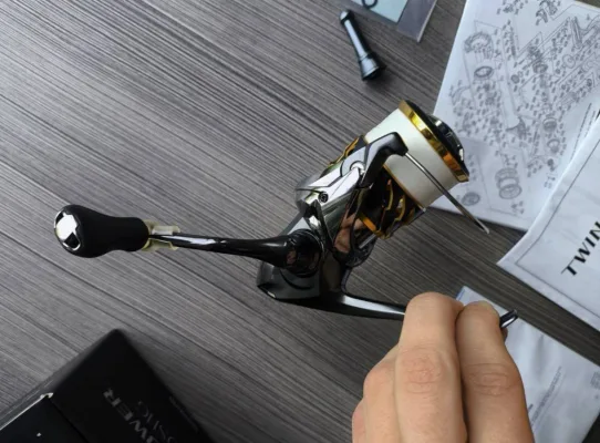 Котушка Shimano 20 Twin Power 2500SHG (б/в, на гарантії)