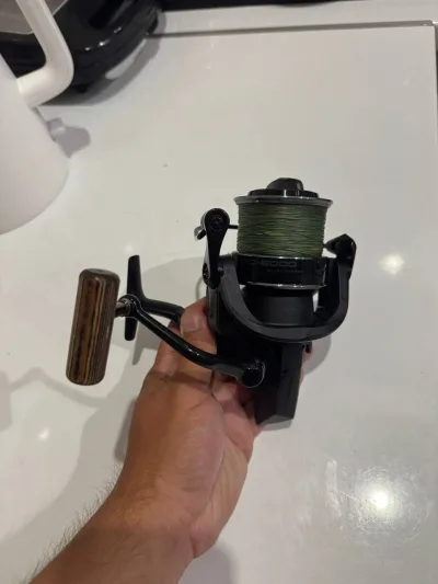 Коропова котушка Okuma INC-6000 (з жилкою та шок-лідером, одна тестова рибалка)