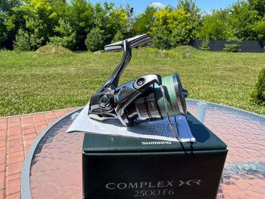 Котушка Shimano Complex 2500 f6