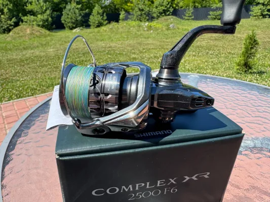 Котушка Shimano Complex 2500 f6