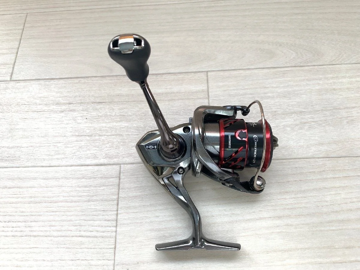 Котушка Shimano Stradic CI4+ C2000HGS