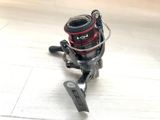 Котушка Shimano Stradic CI4+ C2000HGS