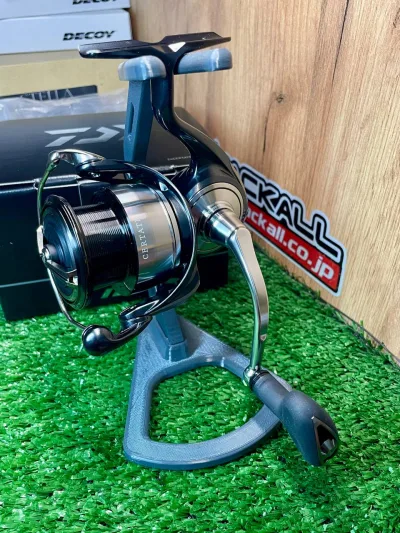 Котушка Daiwa 24 Certate 4000-C (нова, вага 235г, передатка 5.2:1)