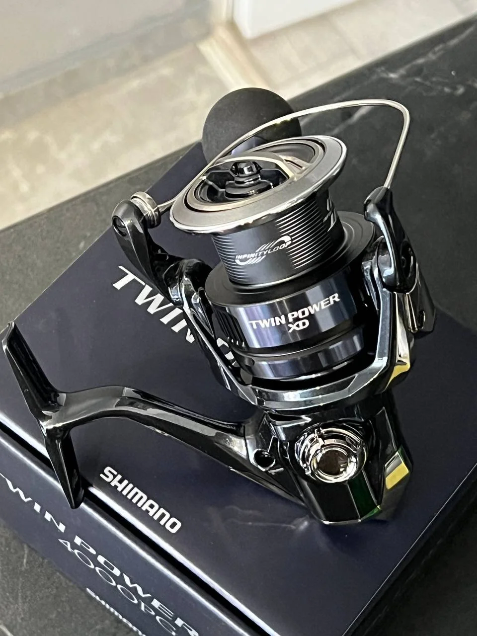 Котушка Shimano Twin Power 25 4000PG
