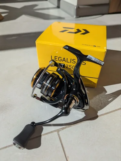Котушка Daiwa 21 Legalis CS LT 2500