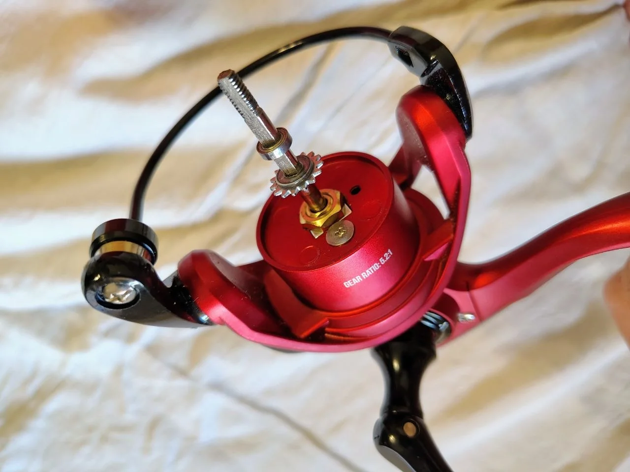 Котушка Flagman Red Fire 2000S 5+1 з шнуром