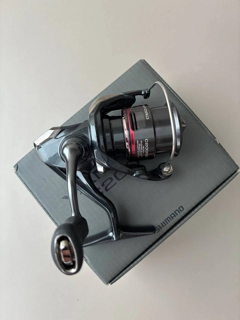 Котушка Shimano Vanford C2000S
