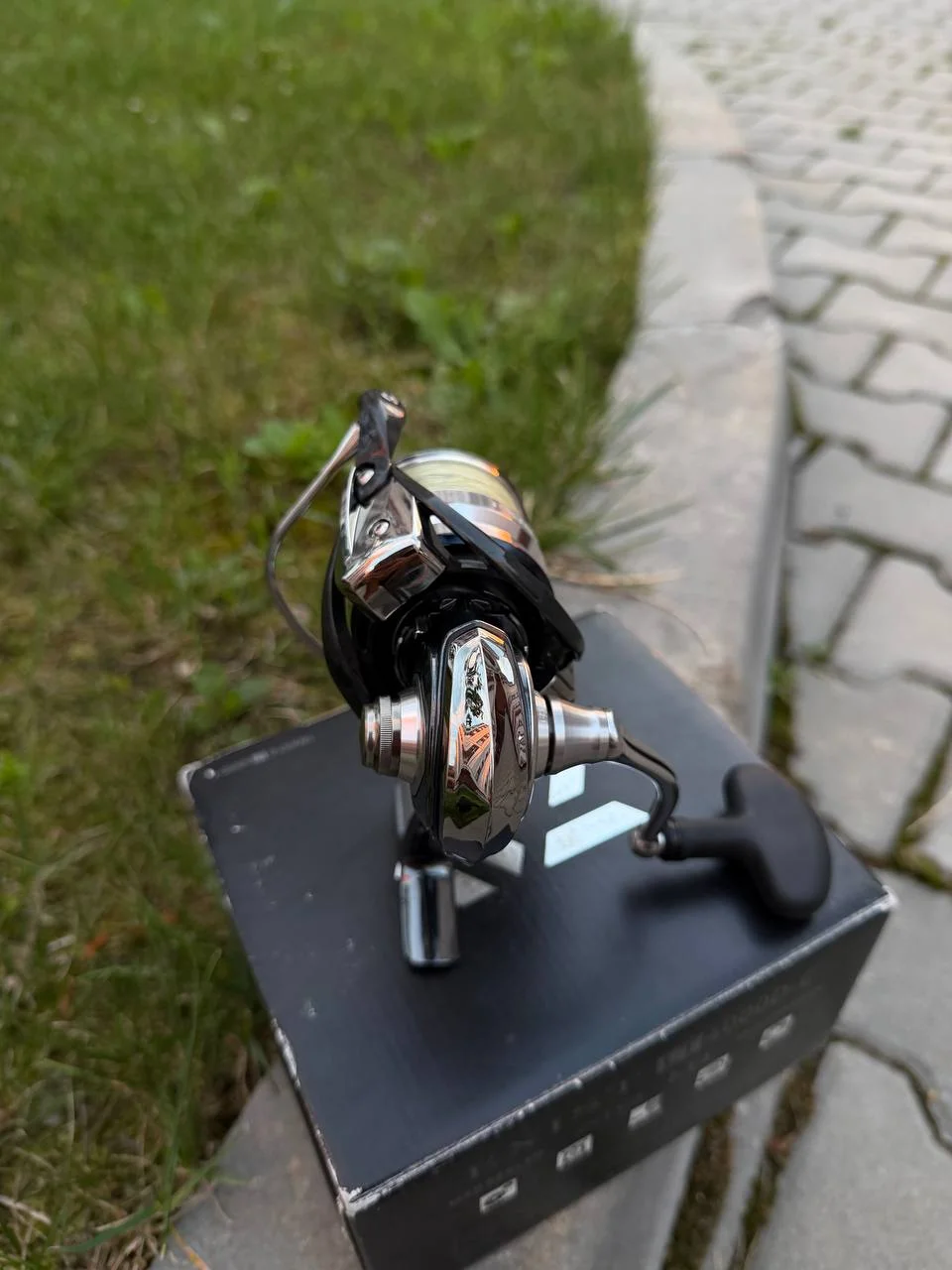 Котушка Daiwa 18 Exist LT 4000D-C