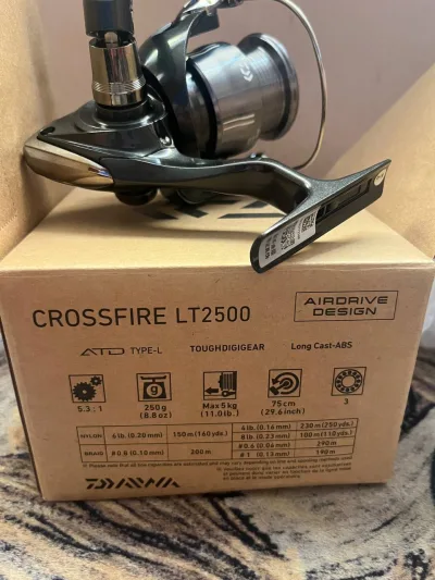 Котушка Daiwa Crossfire 2500