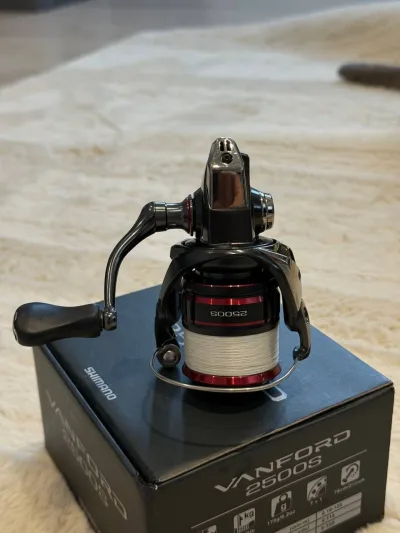 Котушка Shimano Vanford 2500S