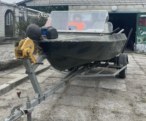 Човен Крим Honda BF30 4-тактний