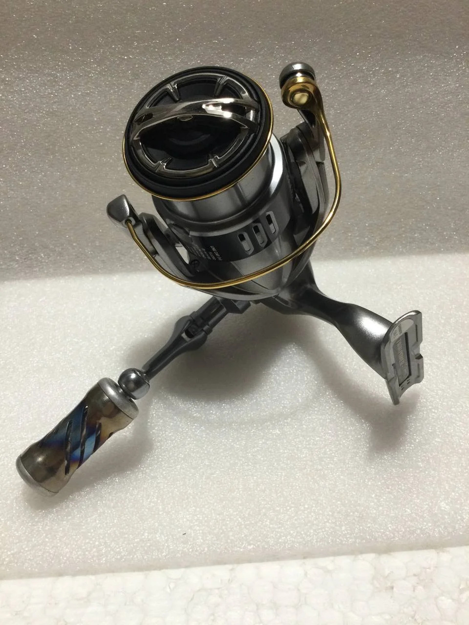 Котушка Shimano 15 Twin Power 2500S HG