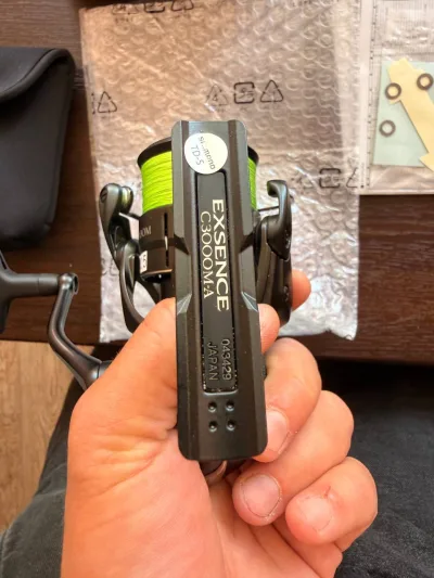 Котушка Shimano 21 Exsence C3000M 180г