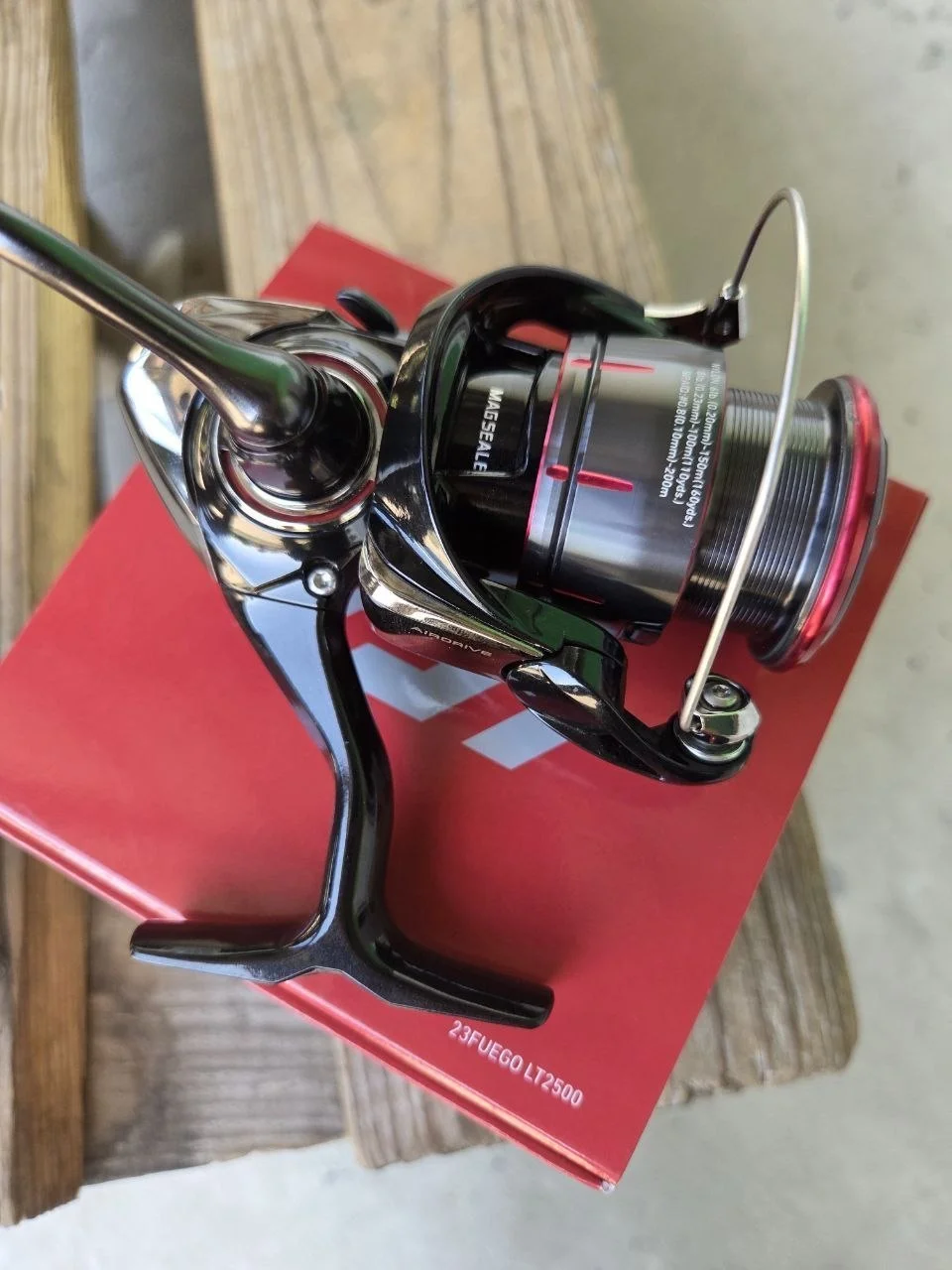 Котушка Daiwa Fuego 23 LT 2500