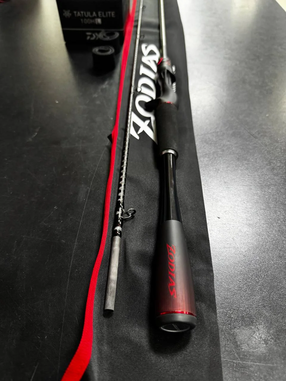 Комплект Shimano Zodias 166M-2 Daiwa Tatula 100HL