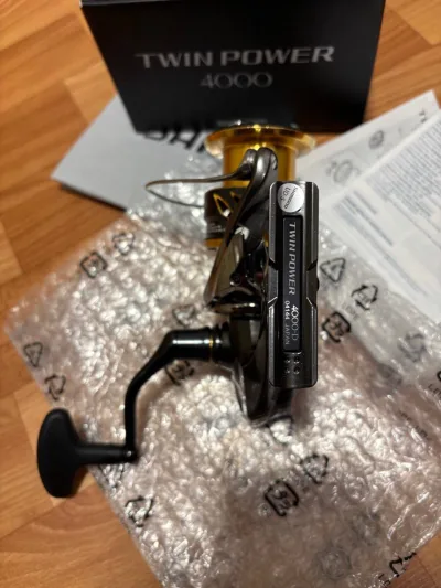Котушка Shimano 20 Twin Power 4000