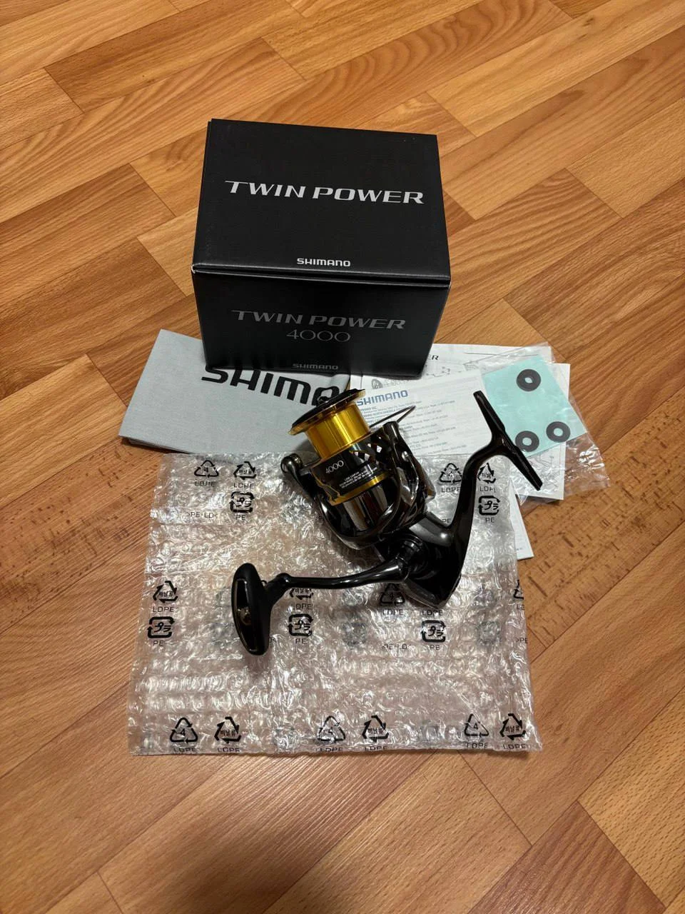 Котушка Shimano 20 Twin Power 4000