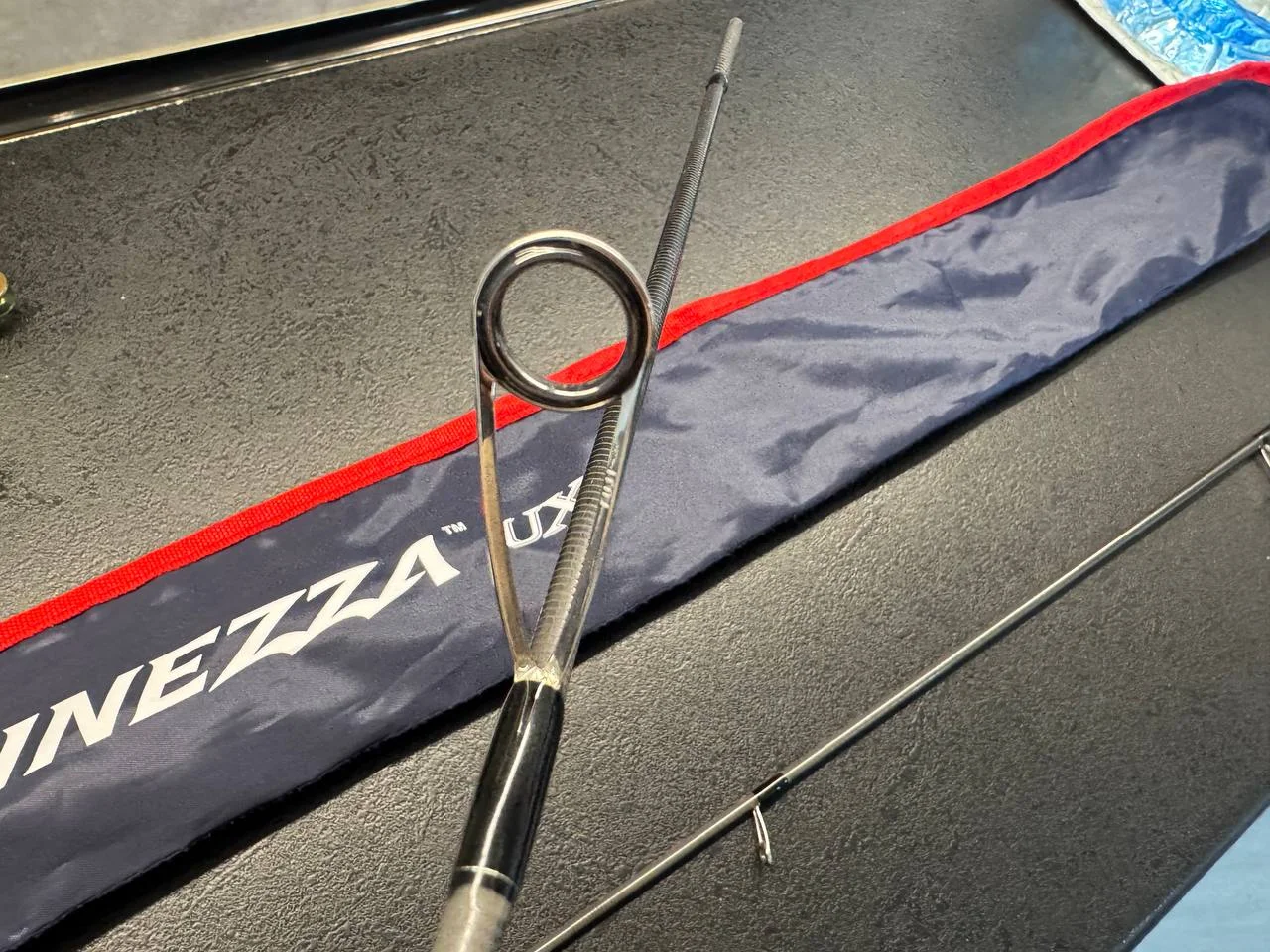 Спінінг Graphiteleader Finezza 23GFINUS-752L-S 2.27м 0.5-5г