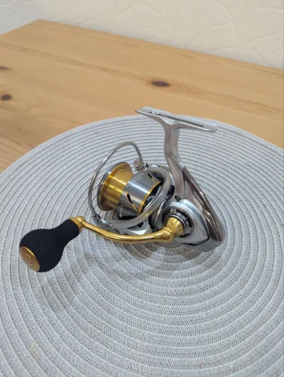 Котушка Daiwa Freams 21 4000-C