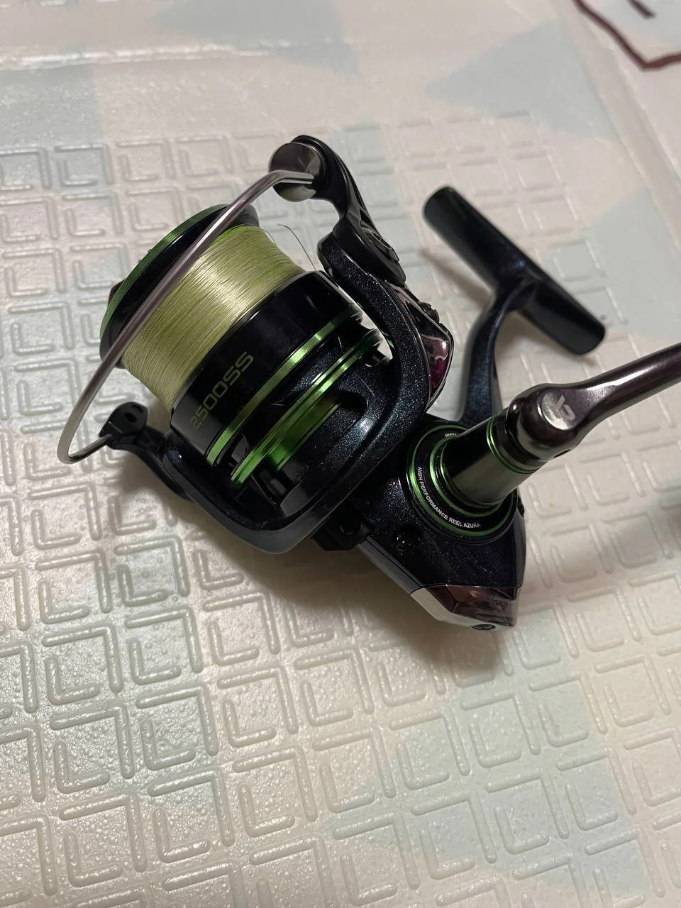 Котушка Azura Kenshin 2500SS