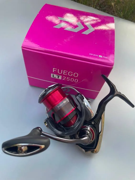 Котушка Daiwa Fuego 20 LT 2500