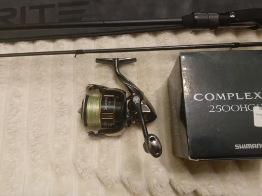 Комплект Favorite Black Swan 7112 2-10г Shimano Complex 2500 HD