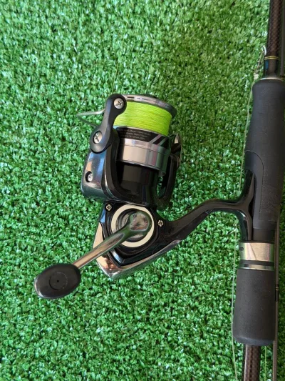 Комплект Favorite X1 762MH 2.29м 7-28г Daiwa 3000-C