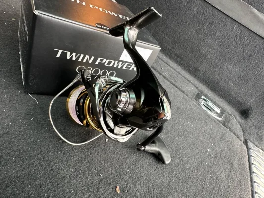Котушка Shimano Twin Power C3000