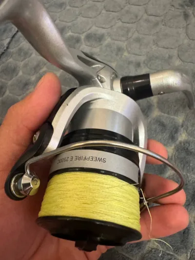 Котушка Daiwa Sweepfire 2500 C