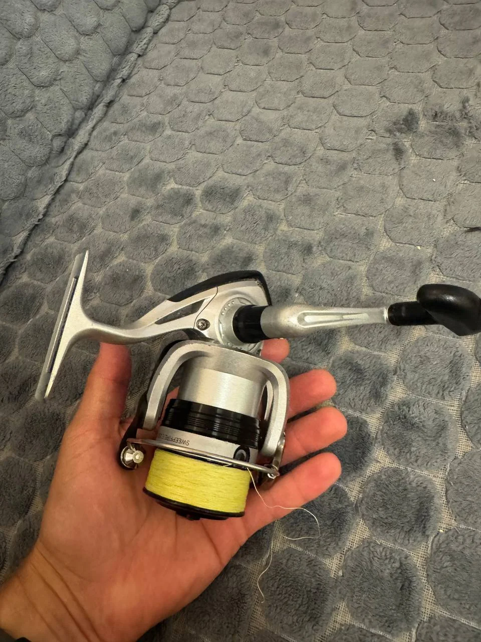 Котушка Daiwa Sweepfire 2500 C