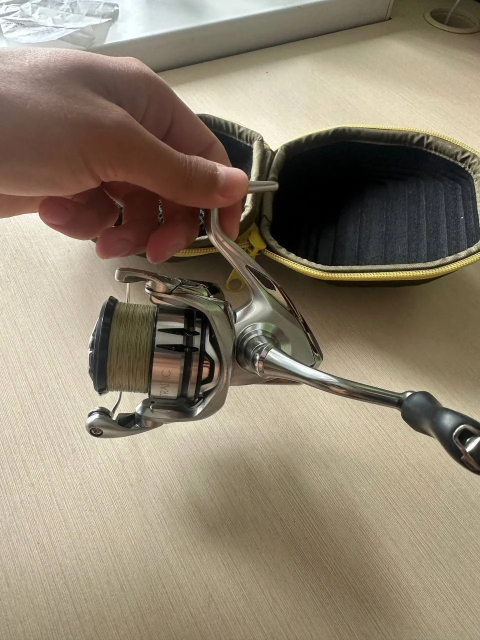 Котушка Shimano Stradic 2500S