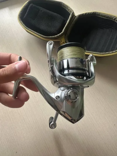 Котушка Shimano Stradic 2500S