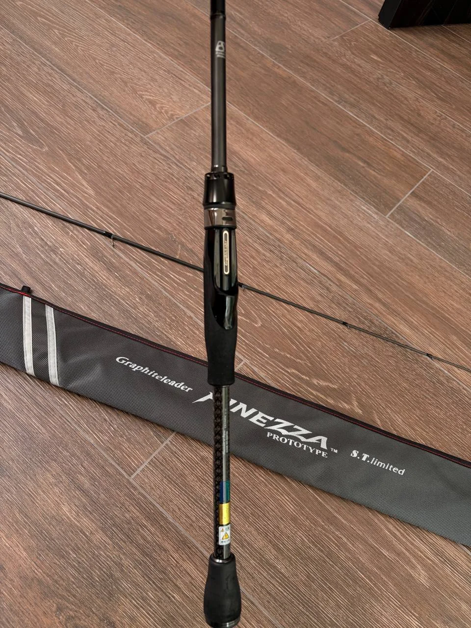 Вудилище Graphiteleader Finezza Prototype 20 S.T. Limited