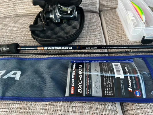 Комплект вудлище Major Craft Baspara та мультиплікатор Daiwa