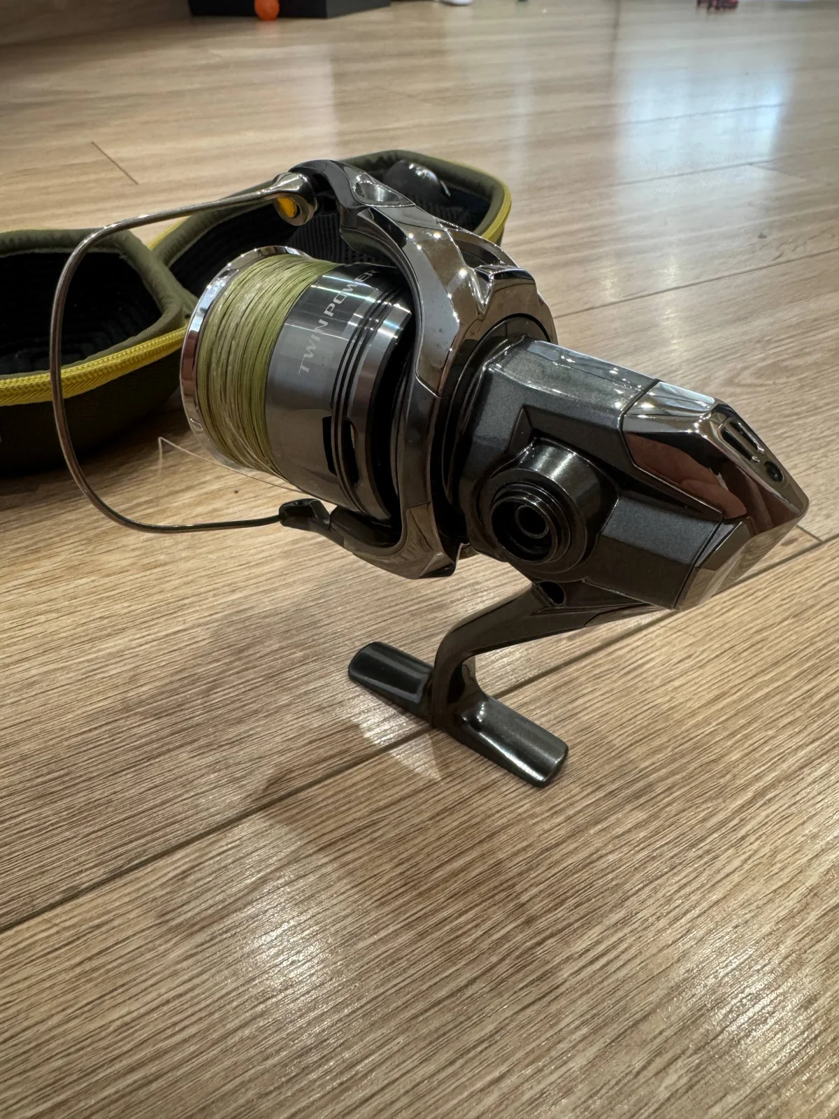 Котушка Shimano Twin Power 4000PG