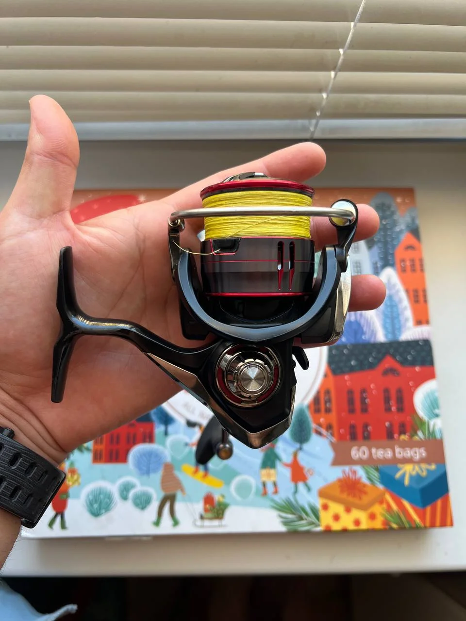 Котушка Daiwa 20 Fuego 3000-C