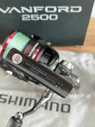 Котушка Shimano Vanford 2500