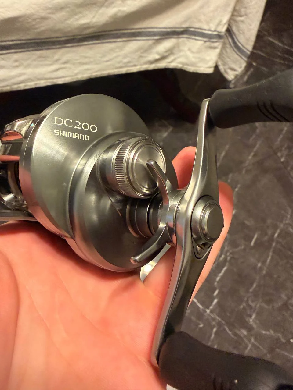 Котушка Shimano Calcutta Conquest DC 200