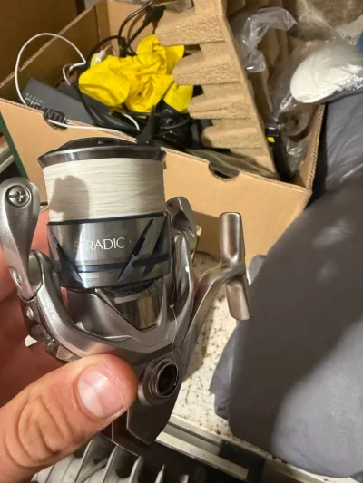 Котушка Shimano Stradic 2500S