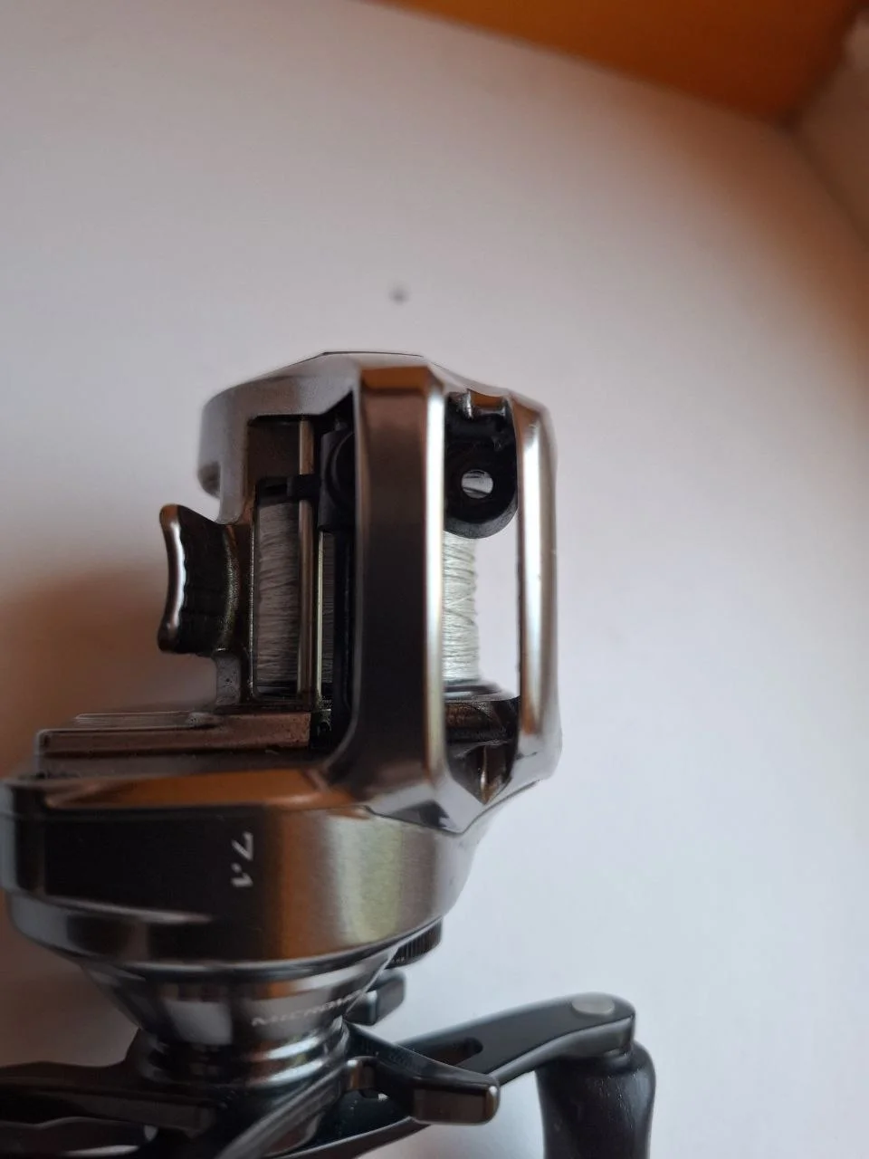 Мультиплікаторна котушка Shimano Bantam 18 HG ліворука