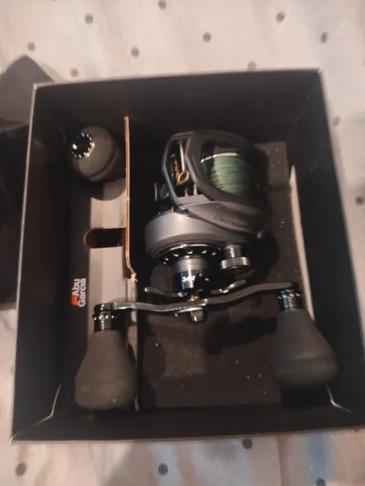 Котушка Abu Garcia Revo Beast