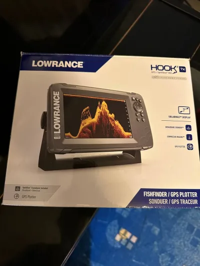 Ехолот Lowrance Hook7