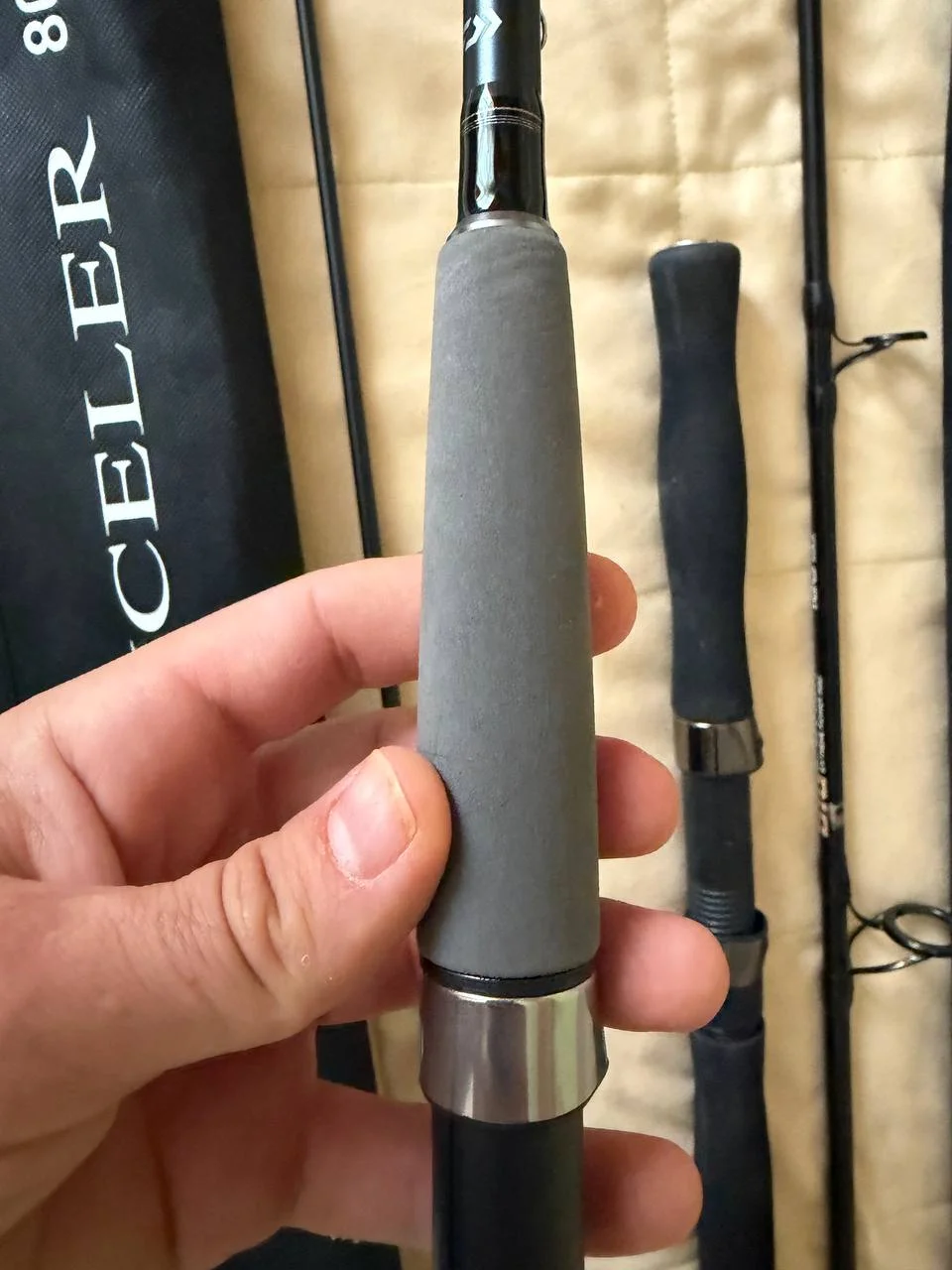 Спінінг Daiwa 24 Exceler Spin 802MFS 2.44 м тест 10–40 г