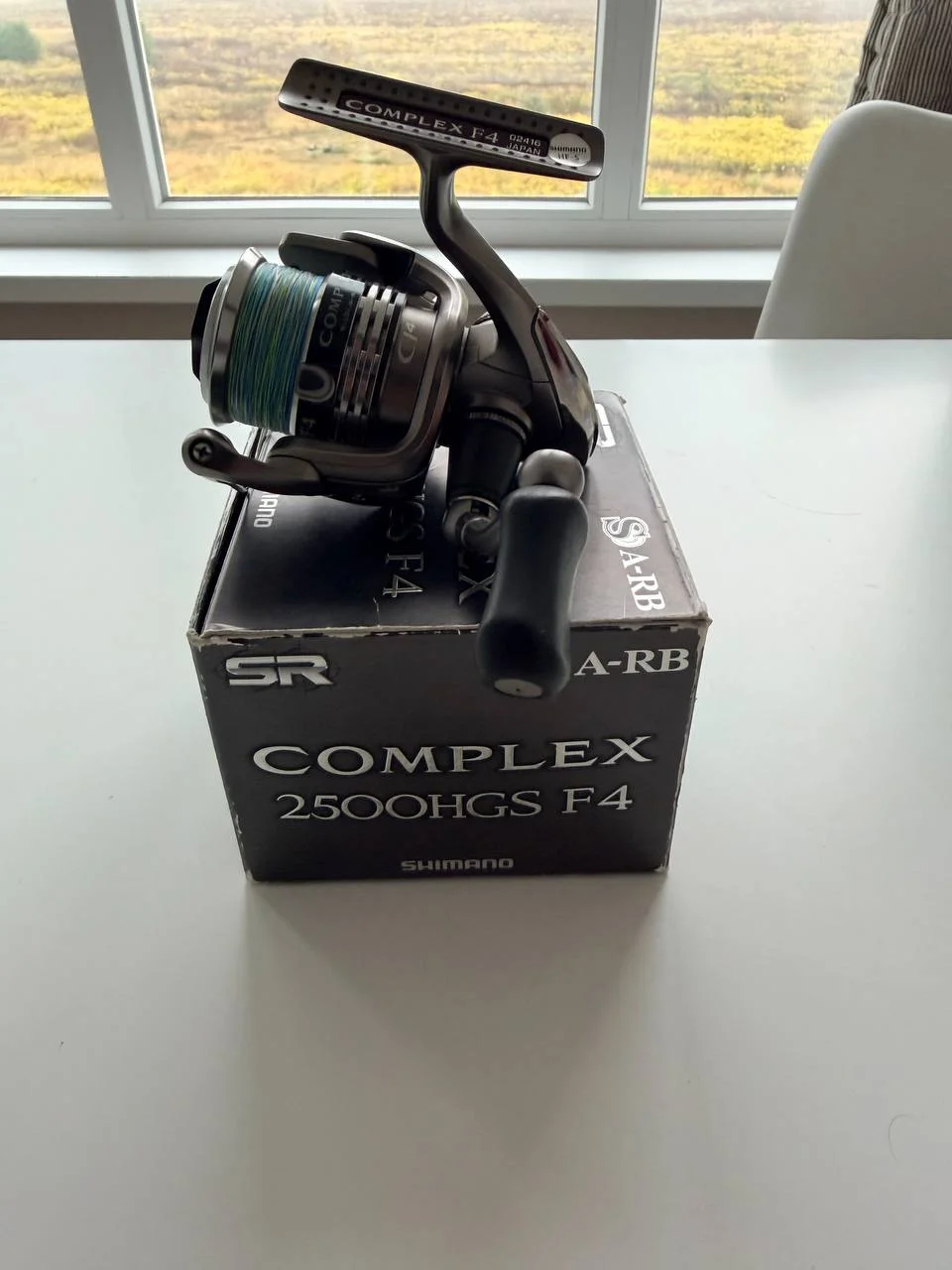 Котушка Shimano Complex 2500HGS F4