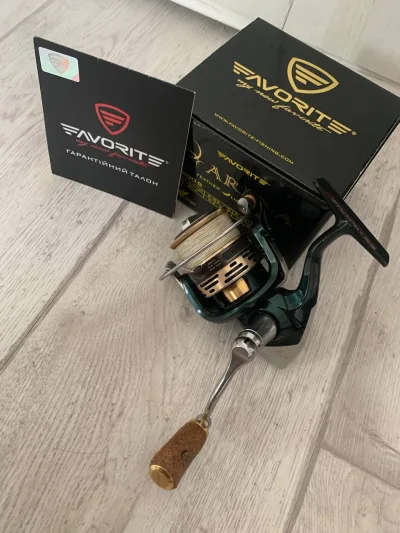 Котушка Favorite Arena C2500S 10+1BB