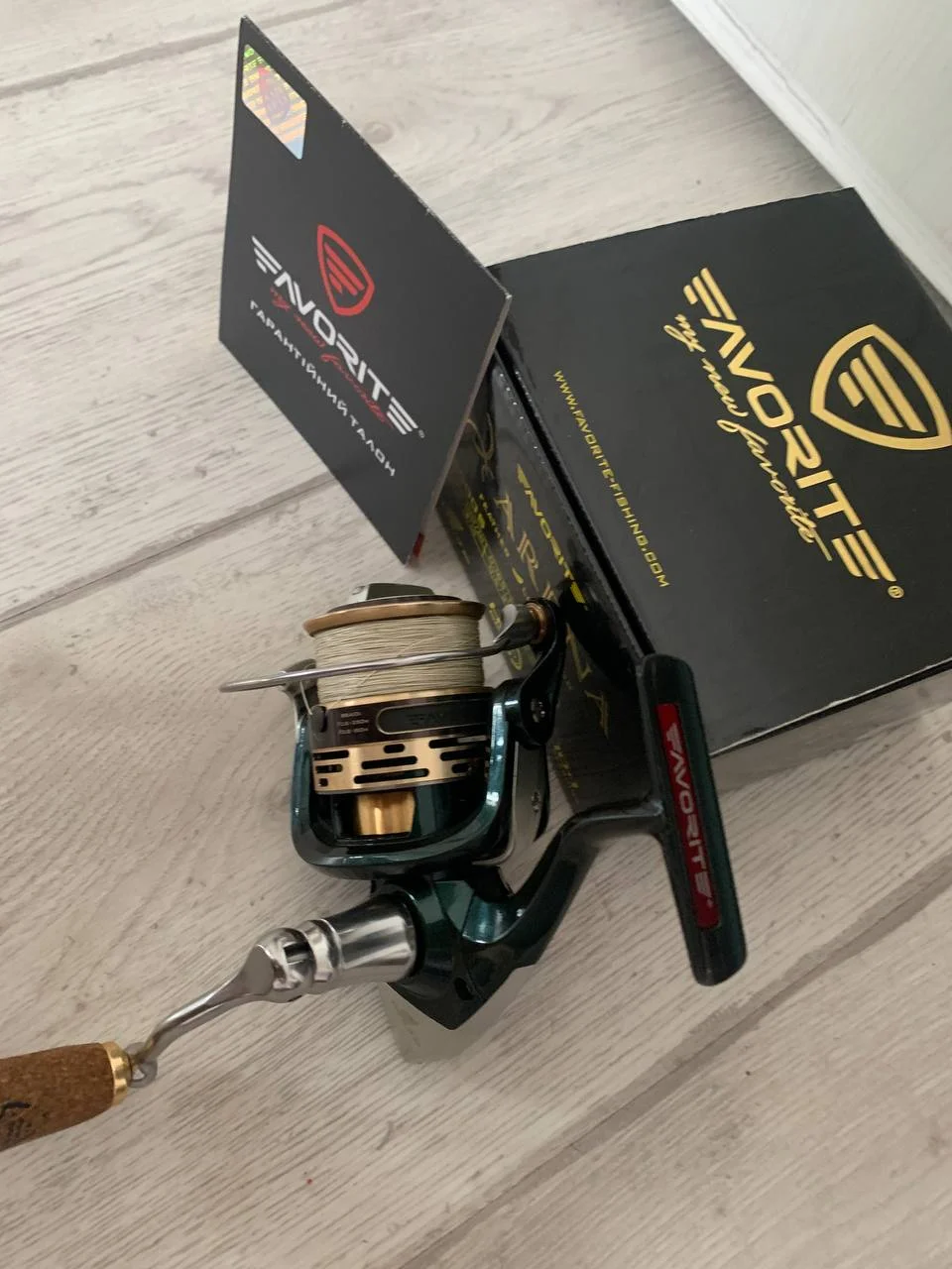 Котушка Favorite Arena C2500S 10+1BB